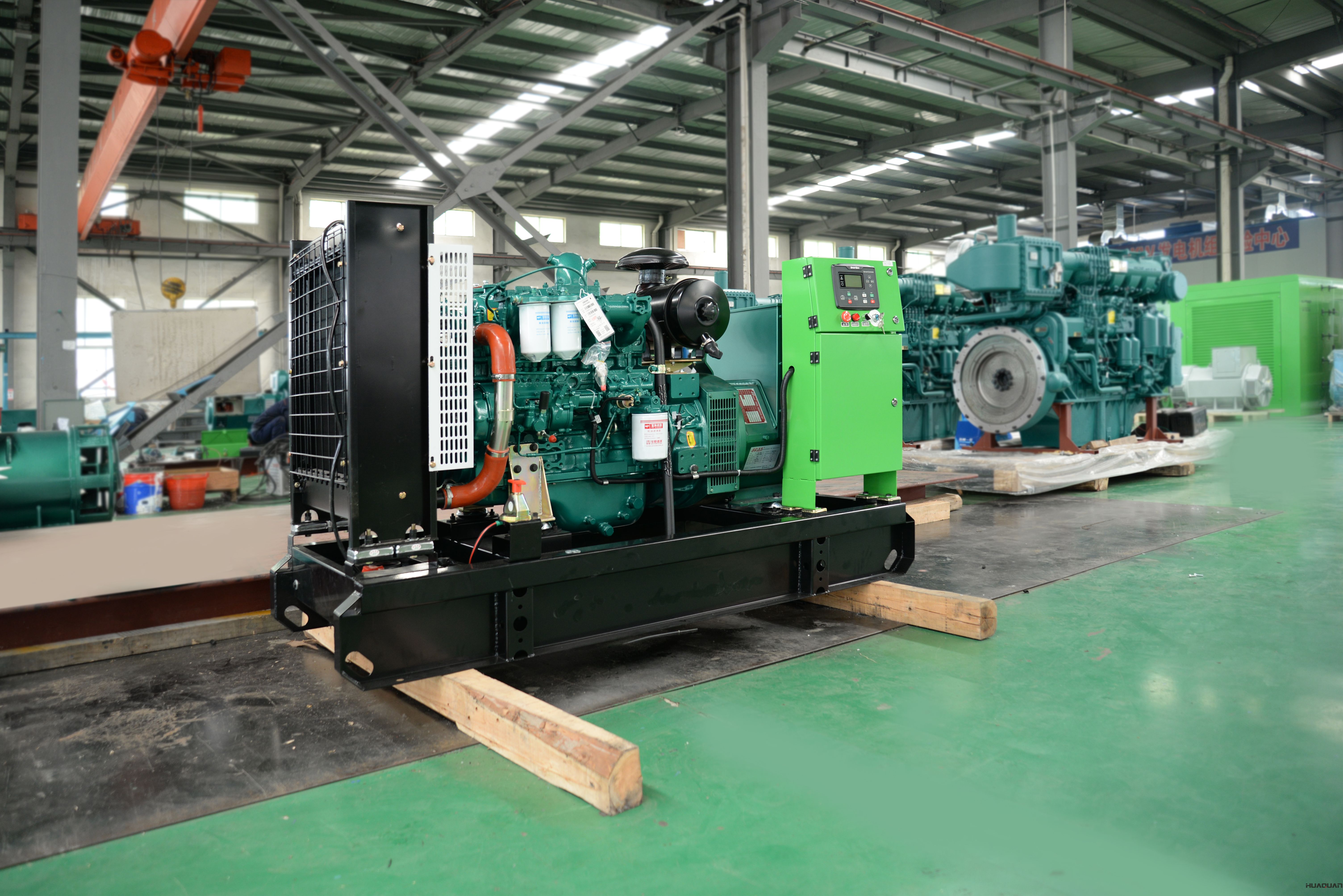 2018年4月6日華全動力60kw發(fā)電機組（帶底座油箱）發(fā)貨了