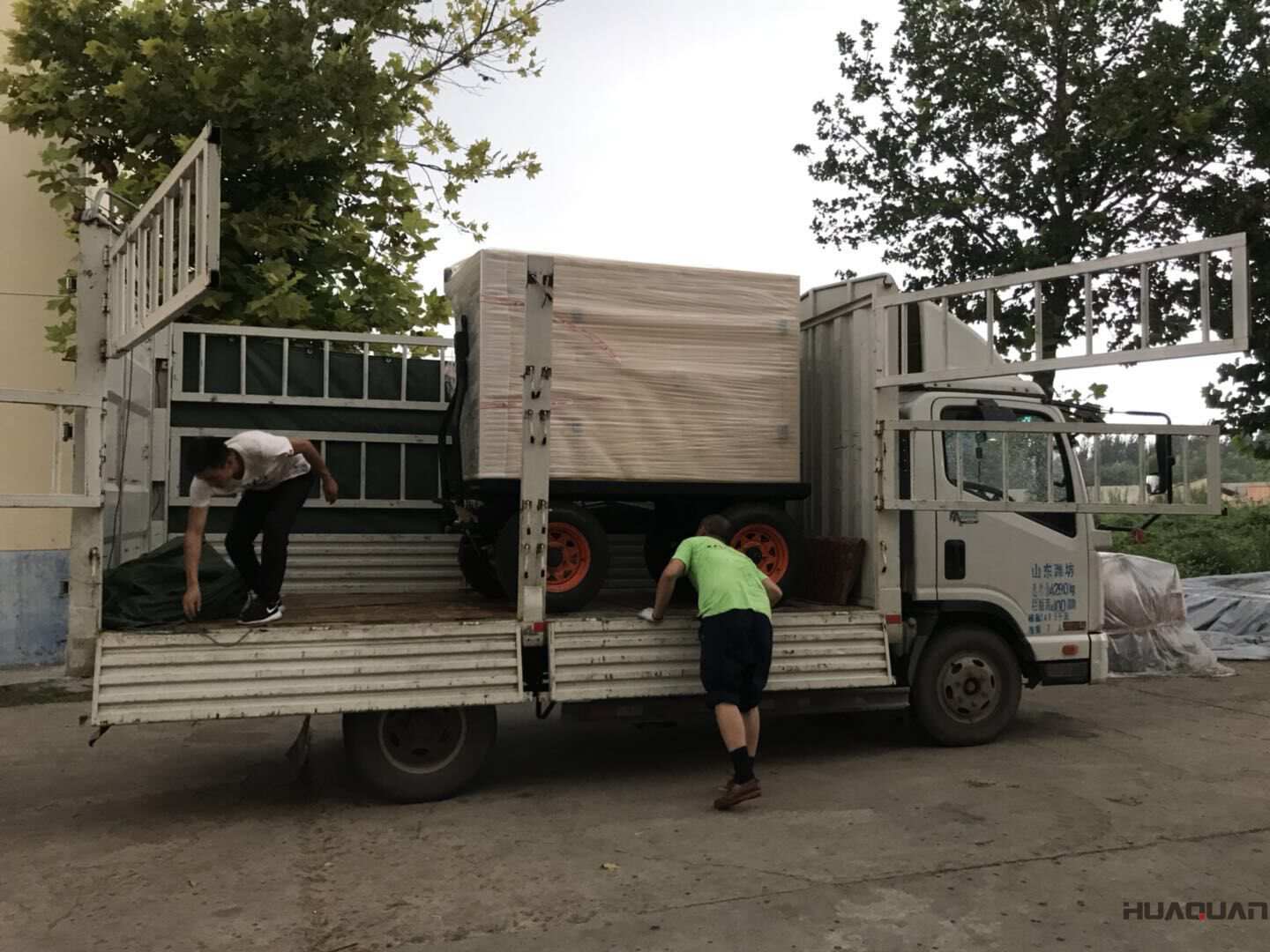 發貨了！9月7日一臺50kw移動靜音拖車柴油發電機組已發往天津市